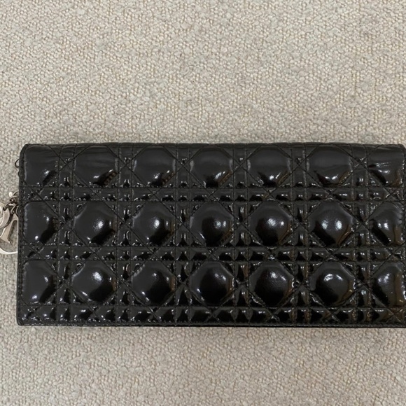 Authentic Pre-Owned Dior Lady Dior Patent Cannage Pouch on Chain Vintage - Picture 4 of 16